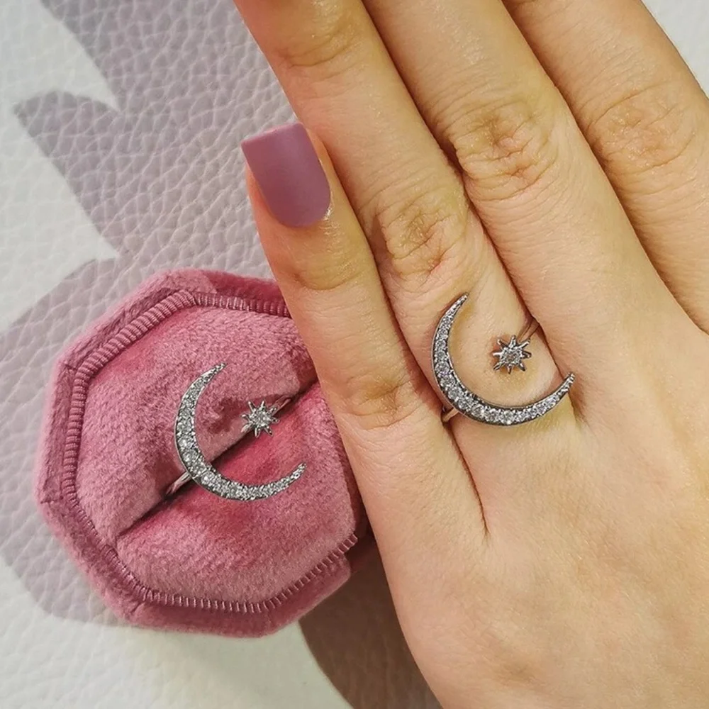 NEW MOON STAR 925 STERLING SILVER DIAMOND RING, CUTE RING, SHINY RING. - Picture 2 of 6